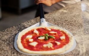 F-41R-120 Pizza shovel in rounded anodized aluminum 41 cm handle 120 cm